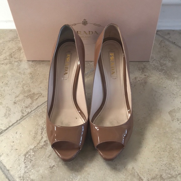 Prada peep toe pumps - Picture 5 of 8